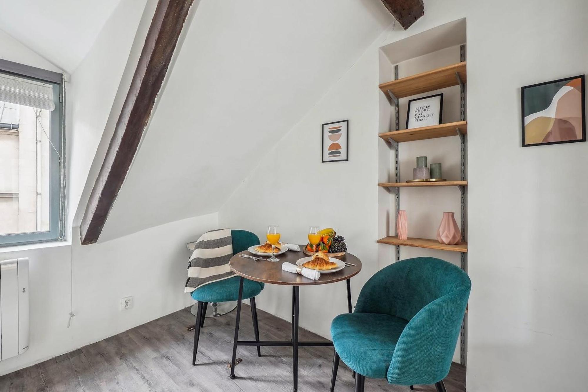 Place Des Vosges & Le Marais - Cityapartmentstay Париж Экстерьер фото